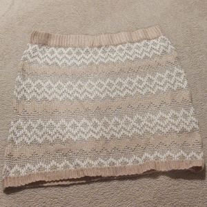 Maurices XL mini skirt blush/cream/metallic